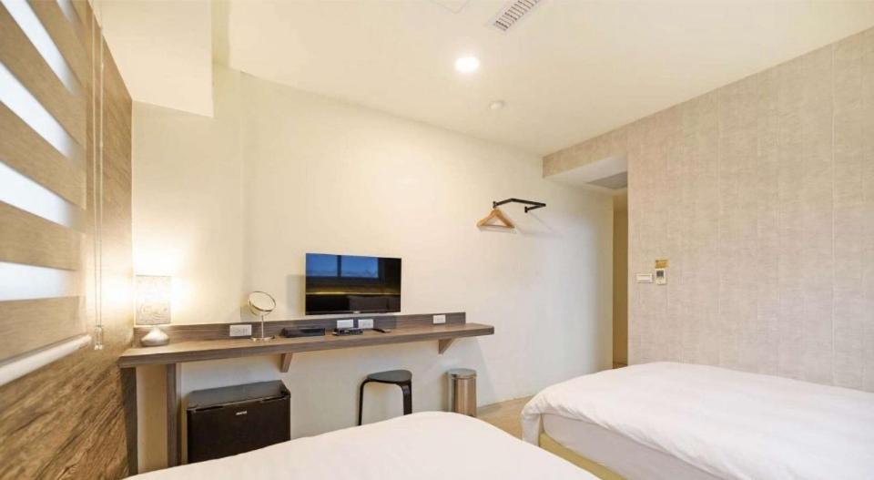 Huaxin Hotel Маґун Екстер'єр фото